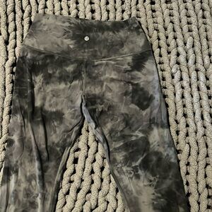 Lululemon high-rise align leggings